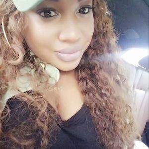 Meet your Posher, Brittney